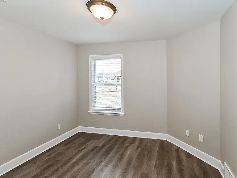 3110 Logans Loop — Photo 14