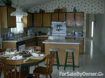 KITCHEN AND NOOK