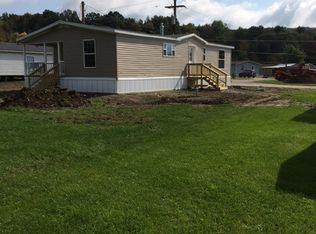 33 Cardinal Dr, Owego, NY 13827