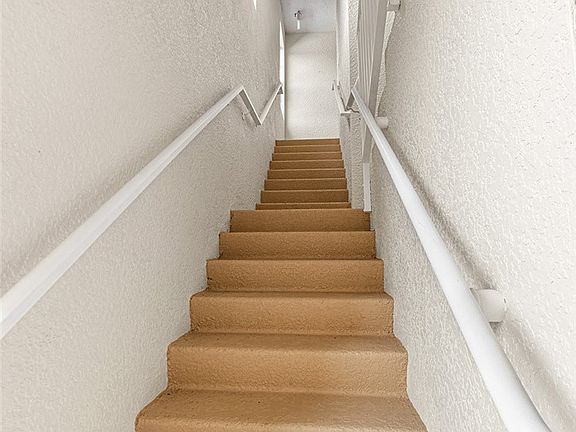 3rd image of 4219 Liron Ave APT 201