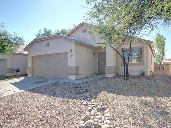 3rd image of 2624 W Cezanne Cir