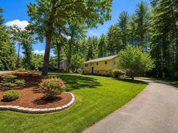 100 S Harbor Rd, Townsend, MA 01469
