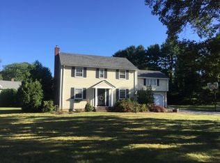 6 Thoreau Rd, Lexington, MA 02420