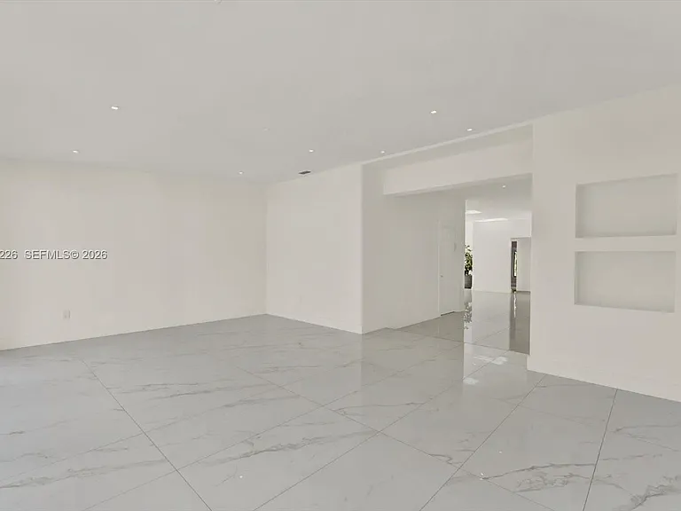 1777 Daytonia Rd — Photo 17