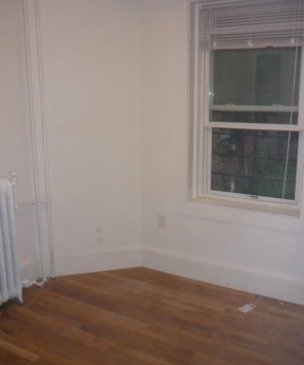 2nd image of 1615 Commonwealth Ave #4ZR