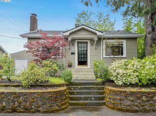 6715 NE Fremont St, Portland, OR