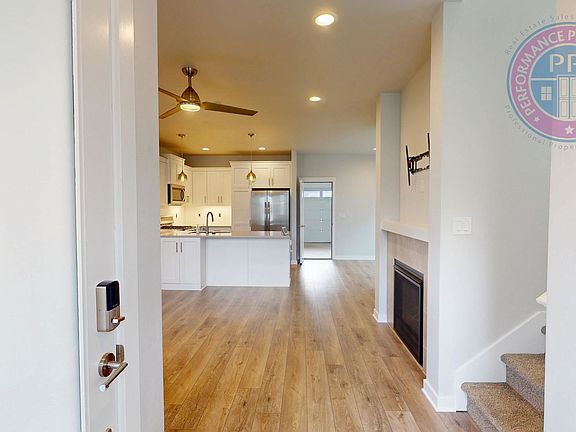 2nd image of 4167 SE Century Blvd