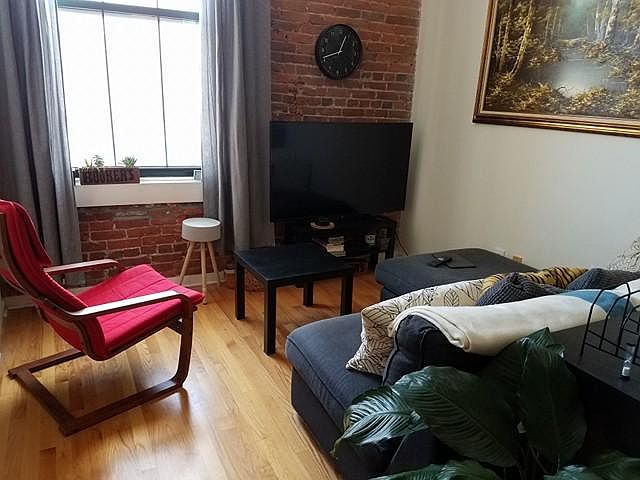 1st image of 1010 Race St APT 8D