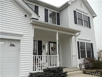 3rd image of 4116 Foxwood Cir