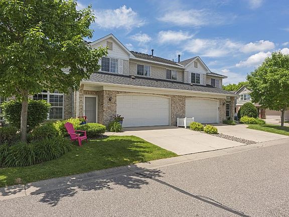 2nd image of 9717 Belmont Ln