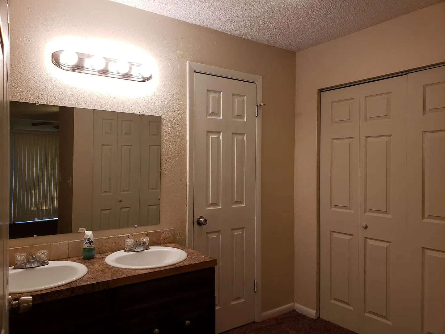 177 Rebecca Lane — Photo 2