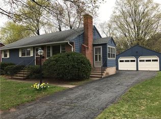 304 Oak St, East Hartford, CT 06118