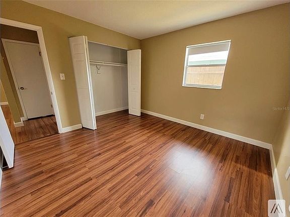 3rd image of 1911 7th St #1913