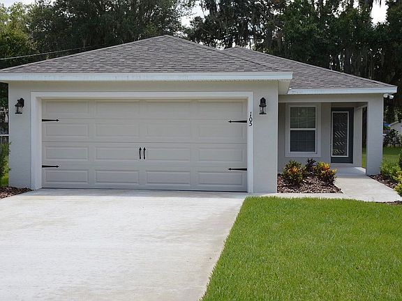 2nd image of 105 Elaine Dr