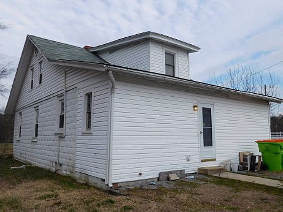 2nd image of 1406 Elm St