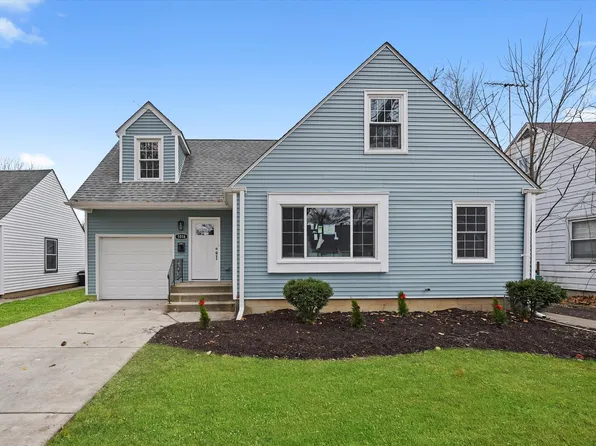 1016 Richmond St, Joliet, IL 60435