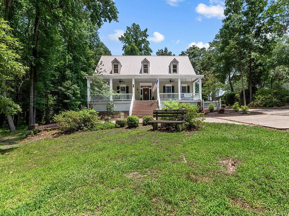 1st image of 1599 Lee Blvd