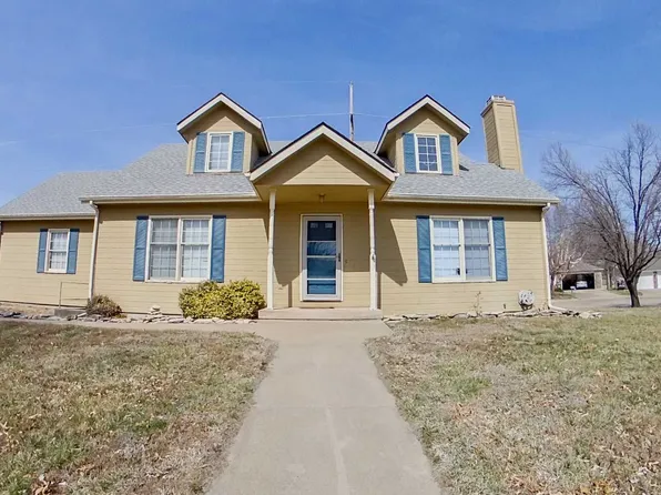 3430 Woodduck Way, Manhattan, KS 66503