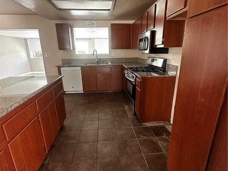 43770 Santa Rosa Cir — Photo 5