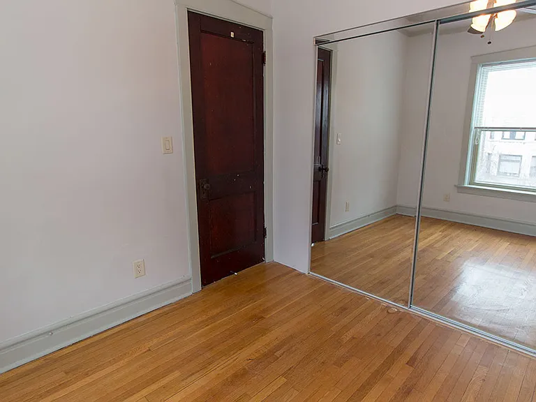 1355 W Winona St #2 — Photo 17