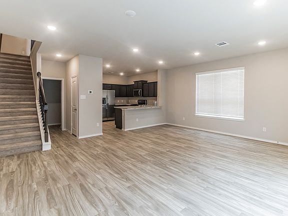 3rd image of 12631 Taymouth Manor Dr