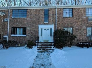 48C Troy Dr BUILDING 21-C, Springfield, NJ 07081