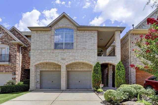 1st image of 5421 Fairdale Ln