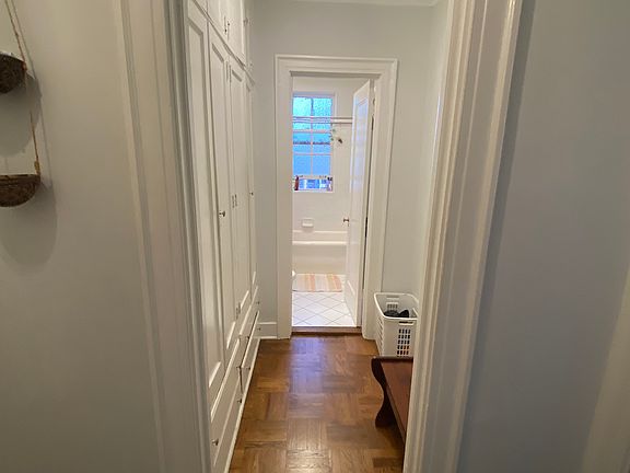 5th image of 3270 N Lake Shore Dr APT 13C