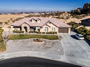 20152 Gala Rd, Apple Valley, CA 92308