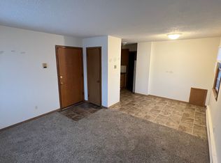 5131 University Ave NE #101, Minneapolis, MN 55421