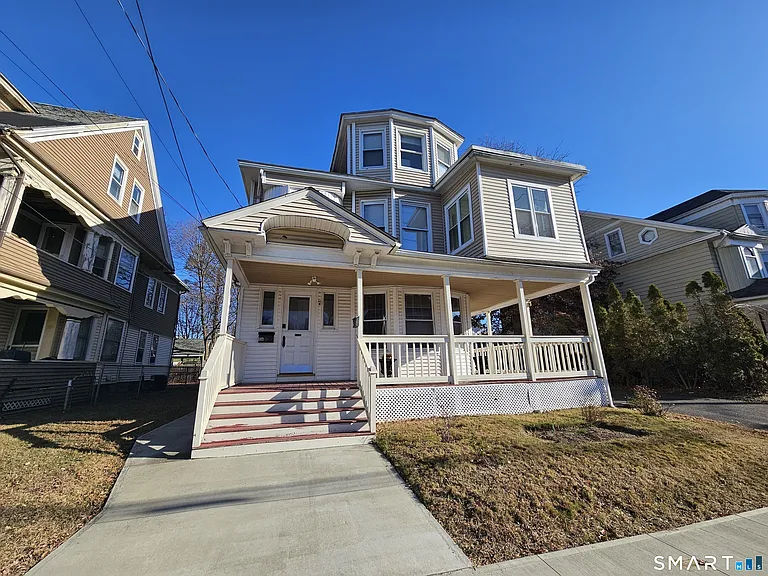 592 Laurel Ave #2 — Photo 1