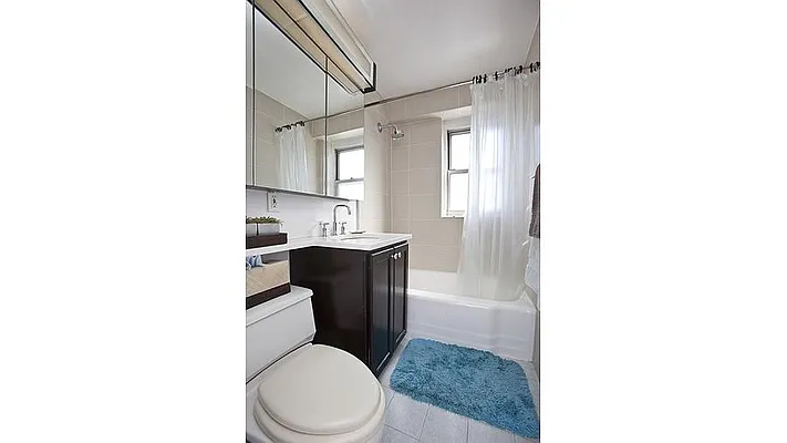 Sold by Fenwick Keats Real Estate | media 13