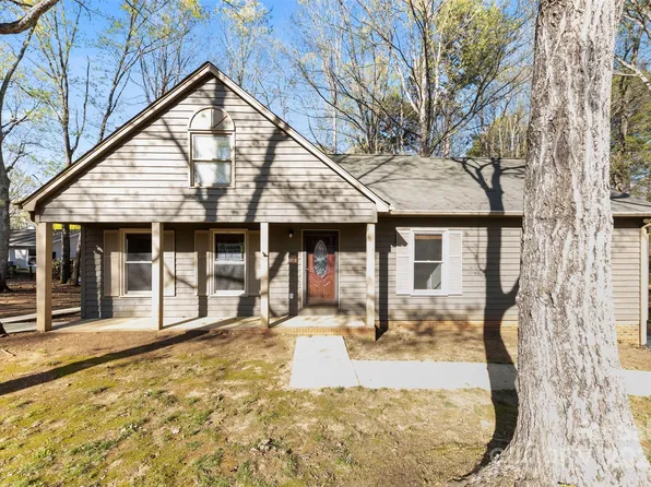 2124 Marquesas Ave, Tega Cay, SC 29708