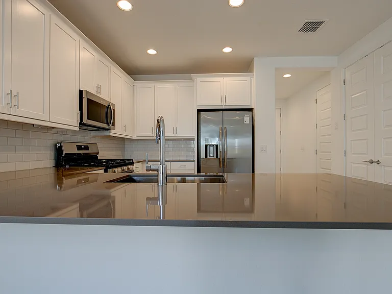 17050 W Artemisa Ave — Photo 2