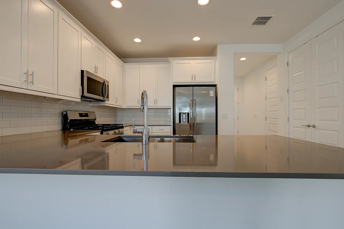 Building Photo - 17050 W Artemisa Ave