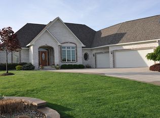 5517 Camden Ln, Greenwood, IN 46143
