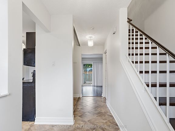 4th image of 93 Hansen Rd N #68