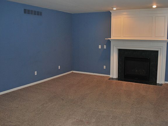 4th image of 6459 Oakhurst Dr