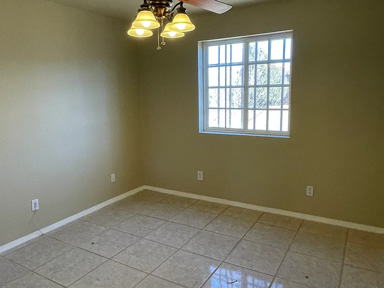 1241 Sunset Rd — Photo 8