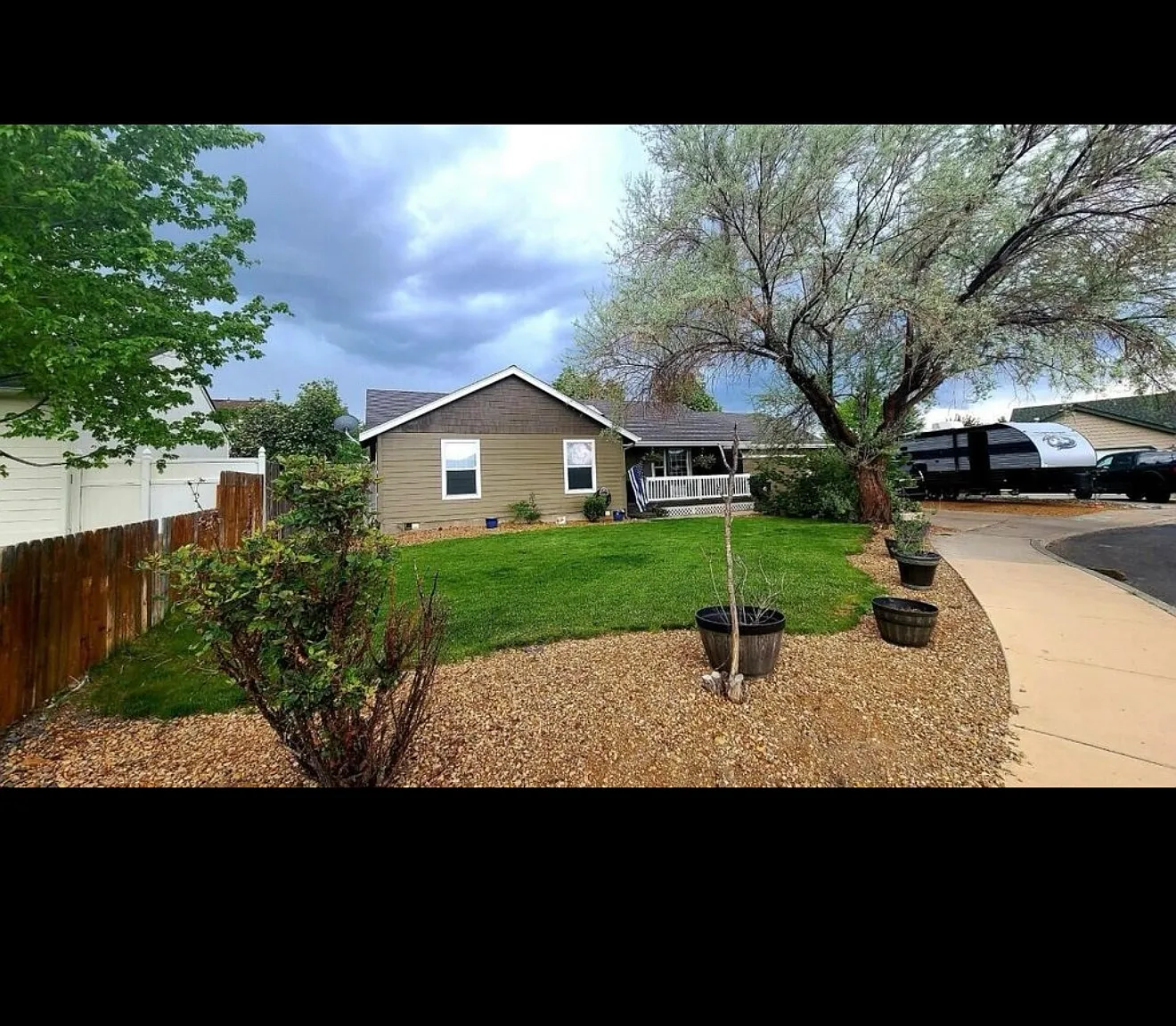 934 NW Negus Ln — Photo 3
