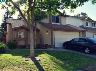 2221 N Edison St, Visalia, CA 93292