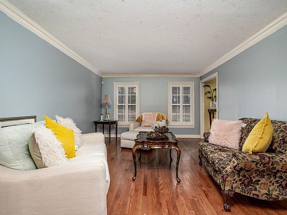 5th image of 3915 Brenteresa Ct