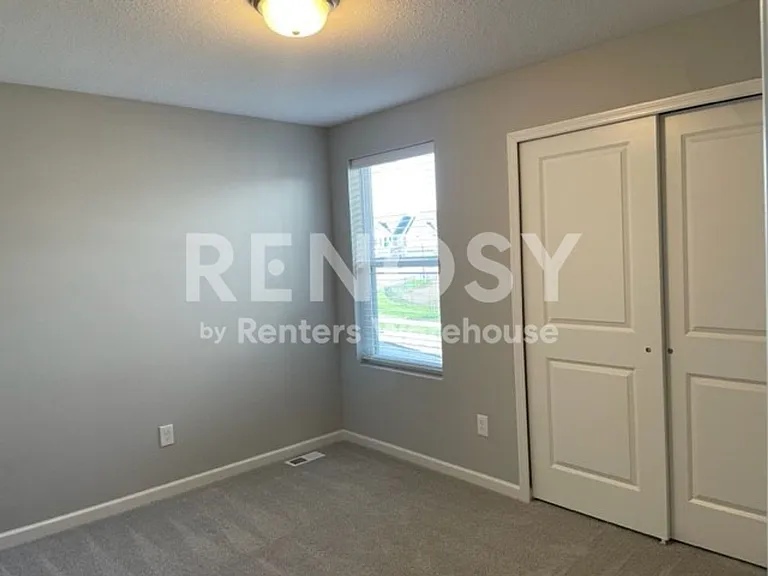 9653 4th Street Ln N — Photo 18