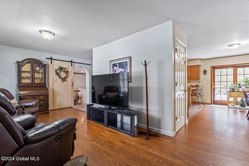 3rd image of 17 Gailor Road