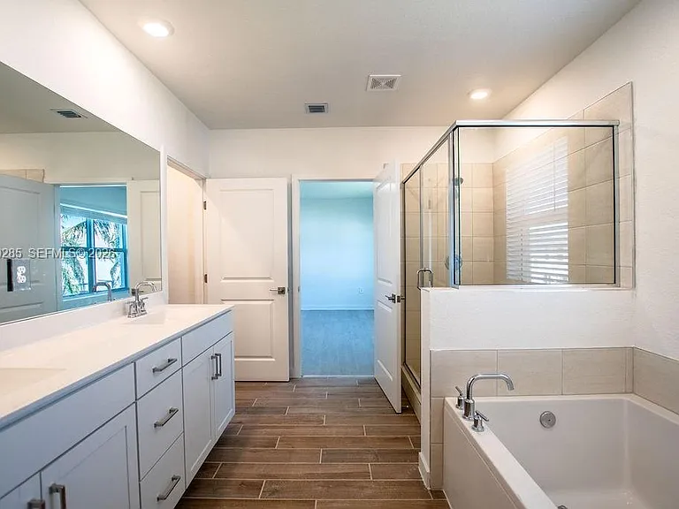 12949 SW 267th St — Photo 31
