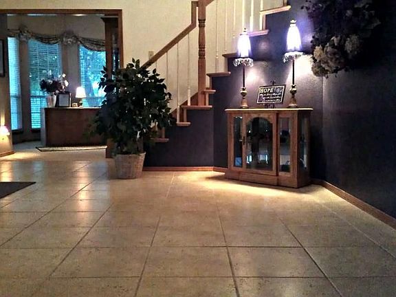 4th image of 6818 Plum Creek Dr