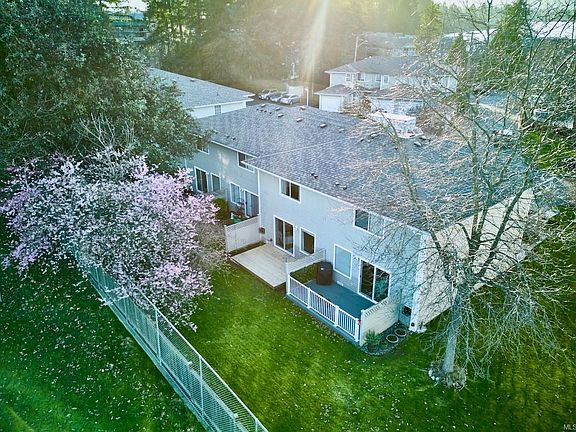 2nd image of 3250 Ross Rd #12