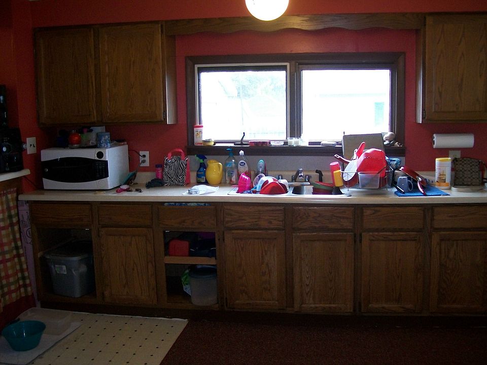 1st image of 158 N Valley St