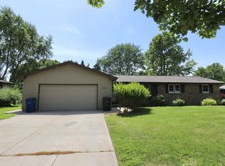 1175 Nova Ln, Green Bay, WI 54304