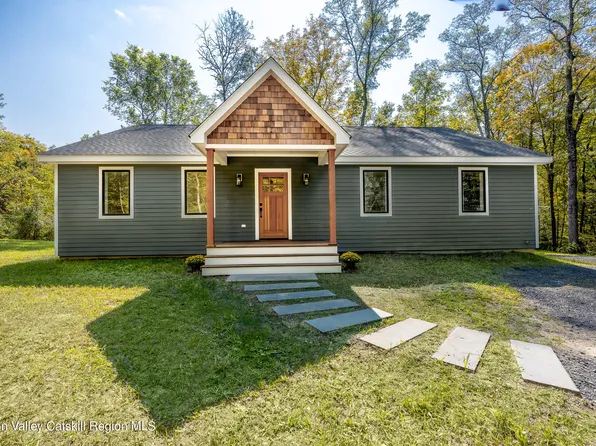 1 Mares Trail, New Paltz, NY 12561